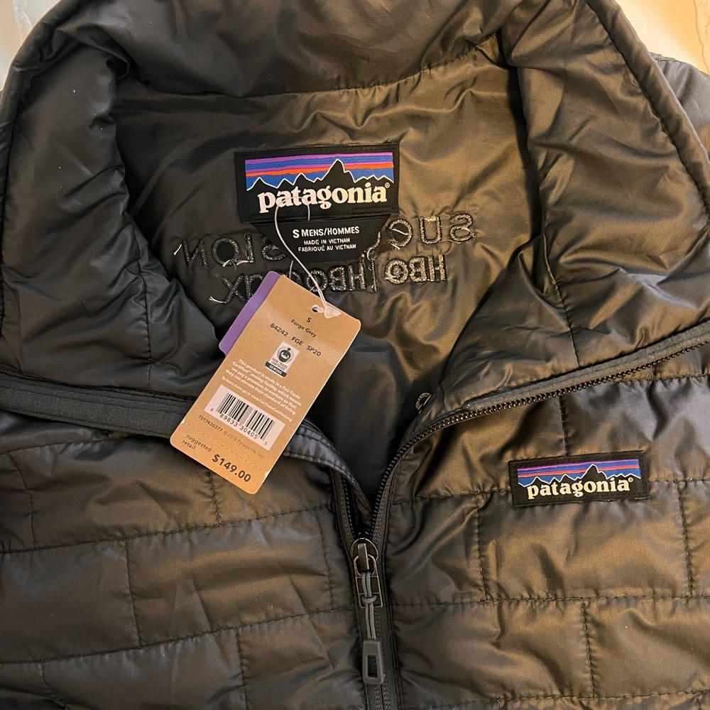 Patagonia Dark Grey Nano Puff Vest (Succession Embroidery) NWT